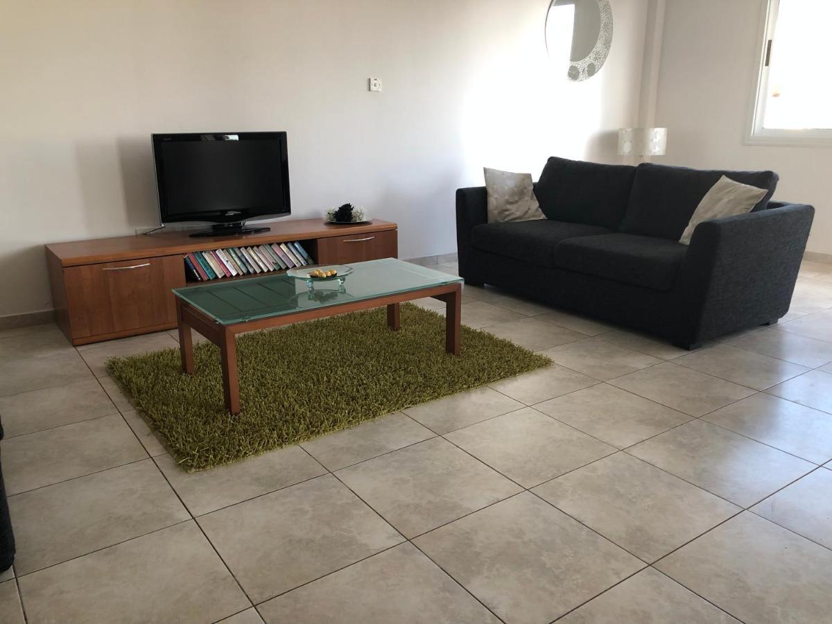 Апартаменты Paphos - Tala Riviera Apartmant Экстерьер фото